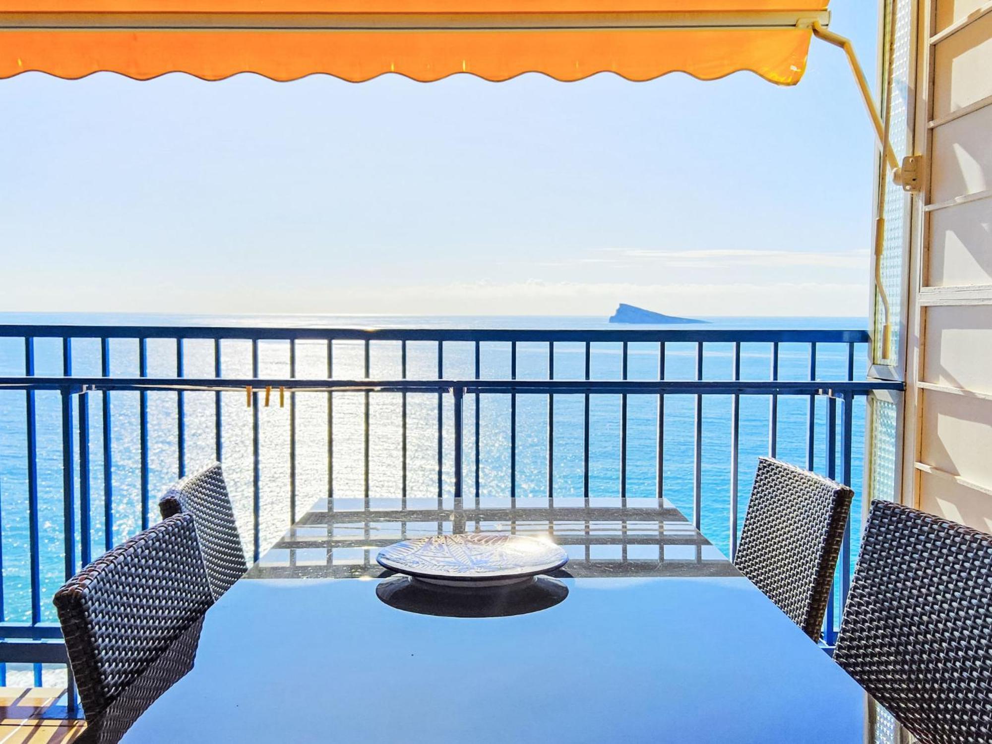 Apartment Palmeras Playa Levante First Line By Interhome Бенідорм Екстер'єр фото